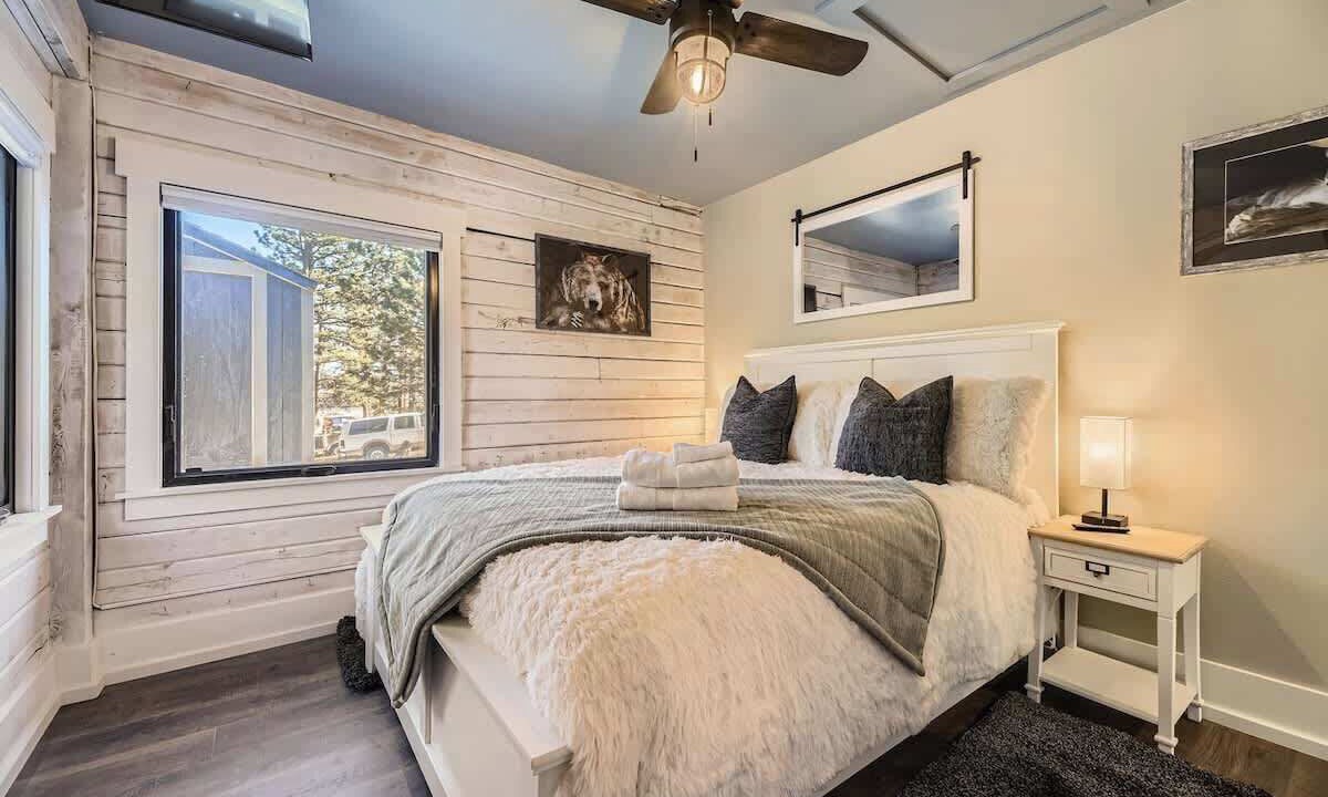 Photo of Bedroom in Morrison