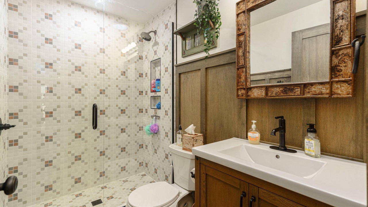 Photo of Bathroom in Lake Orion
