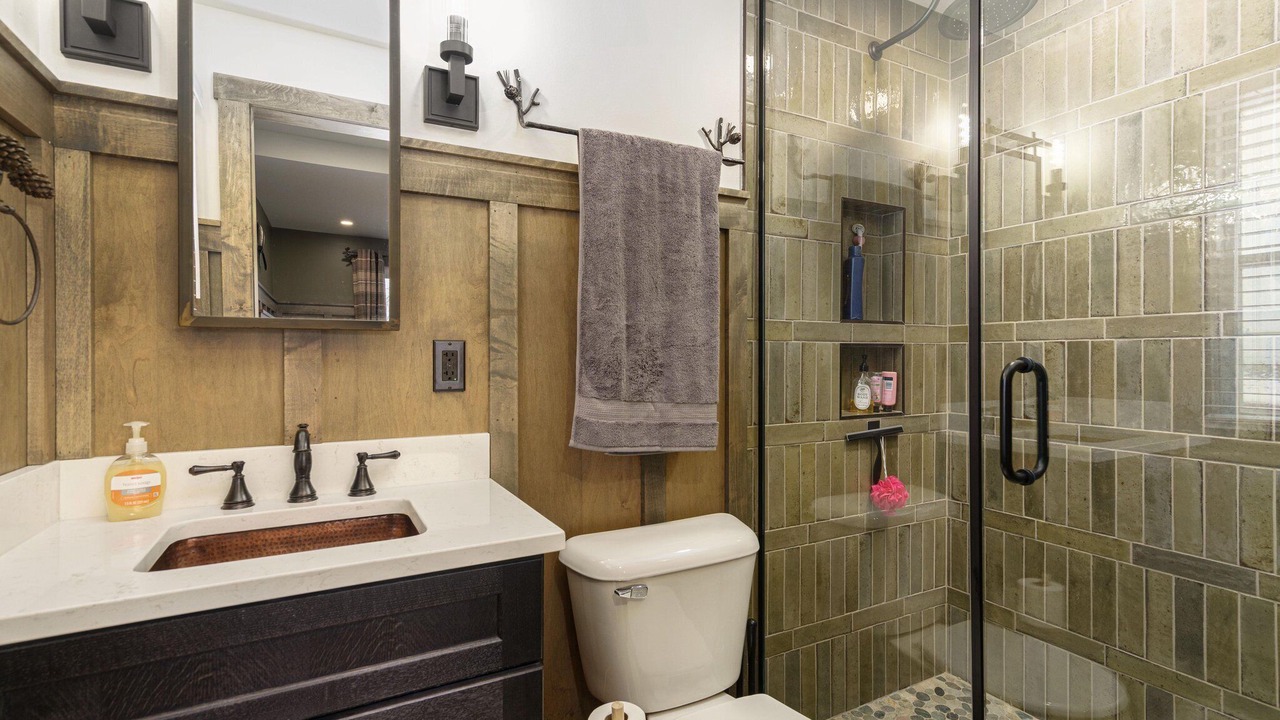 Photo of Bathroom in Lake Orion
