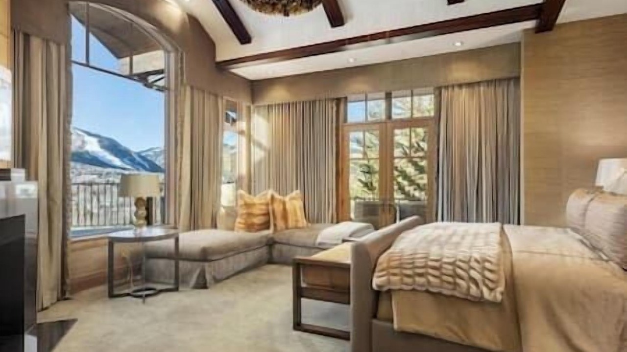 Photo of Bedroom in Red Mountain