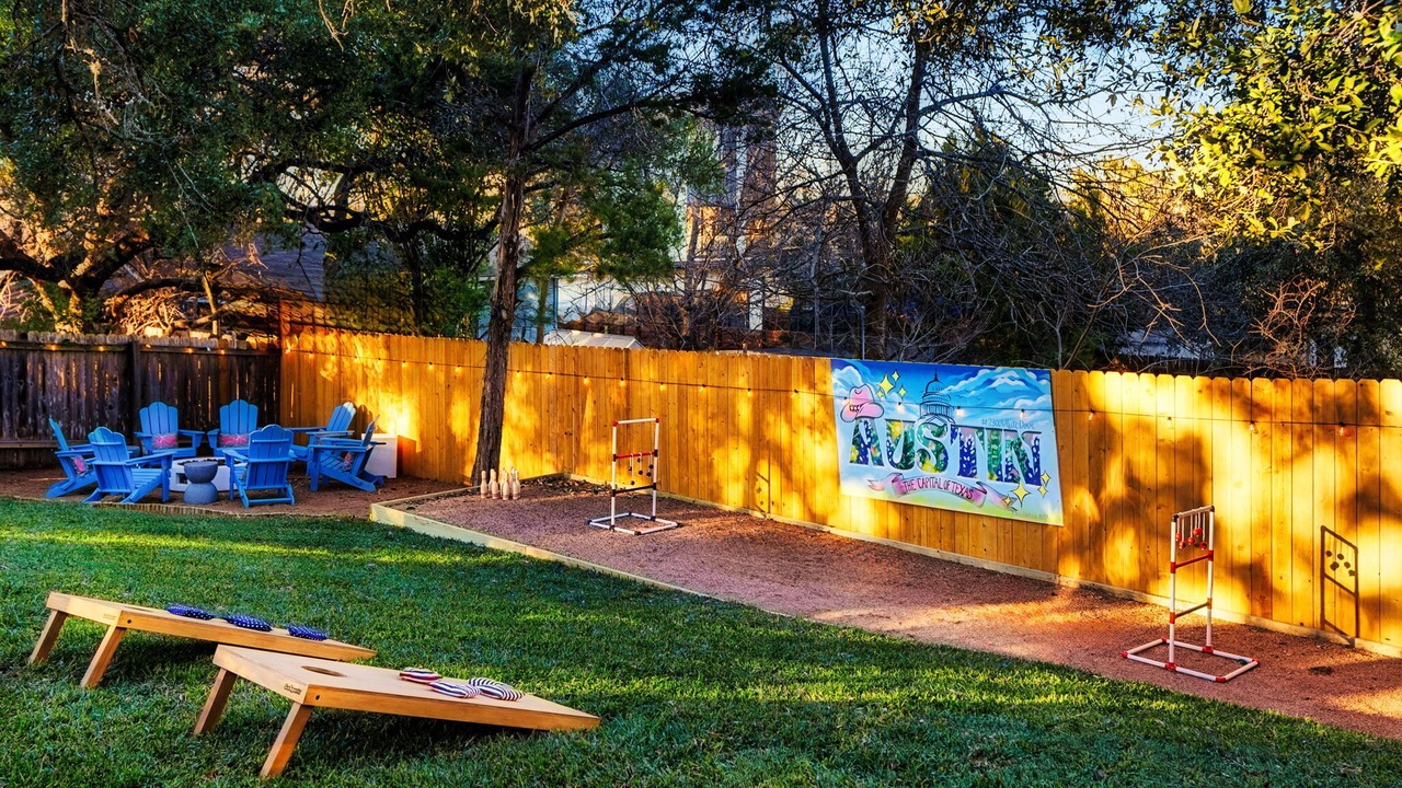 Photo of Others in Apache Shores