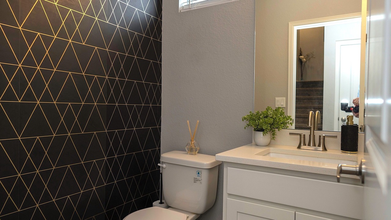 Photo of Bathroom in Dupont