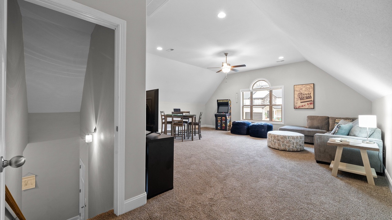 Photo of Livingroom in Clarksville