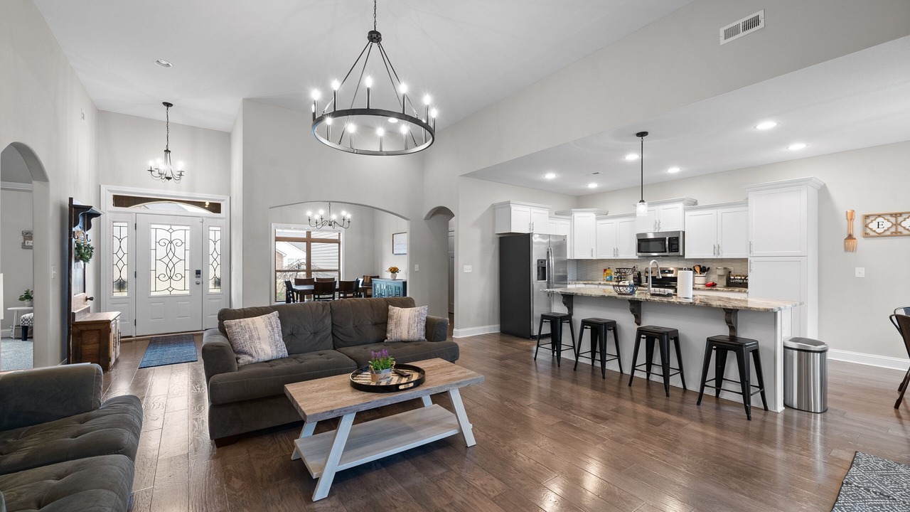 Photo of Livingroom in Clarksville