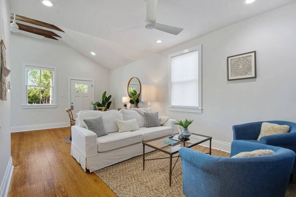 Photo of Livingroom in Bayou St. John