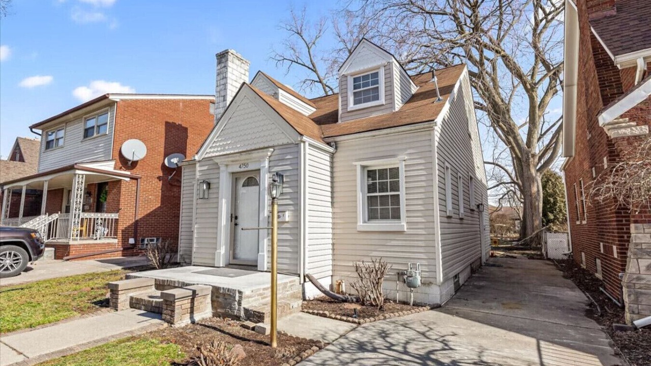 Photo of Outdoor in Dearborn