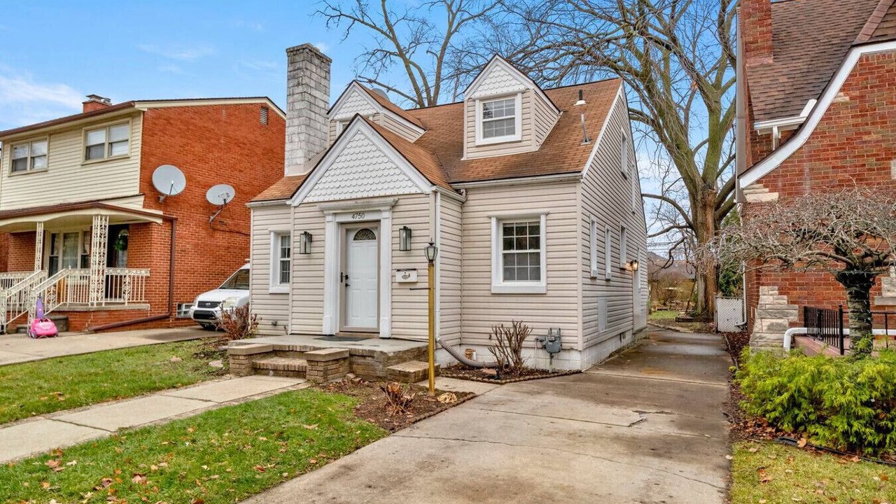 Photo of Outdoor in Dearborn