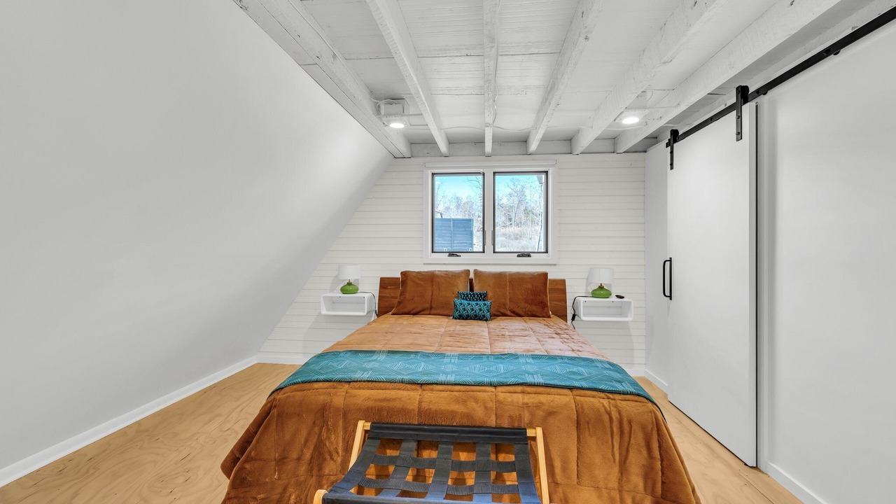 Photo of Bedroom in Ooltewah