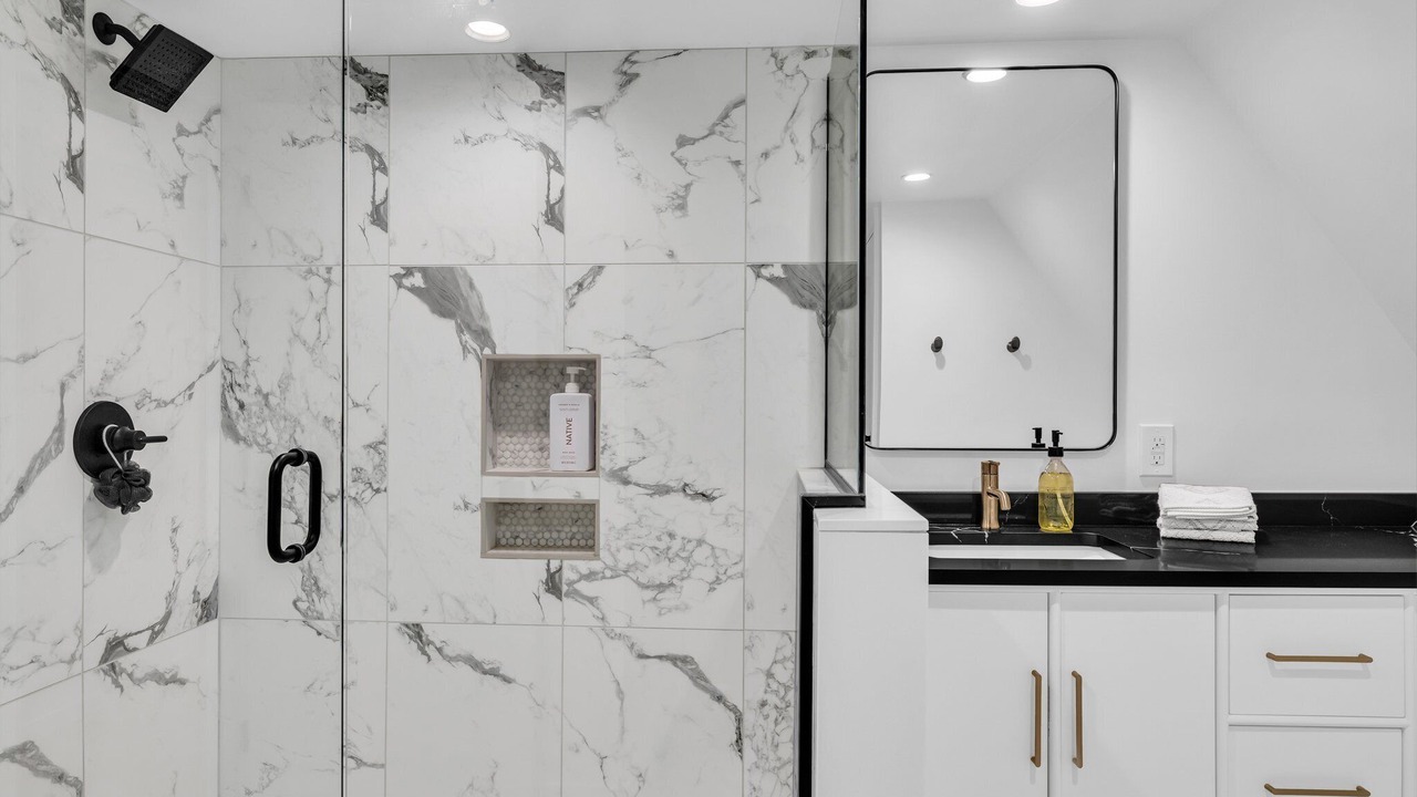Photo of Bathroom in Ooltewah