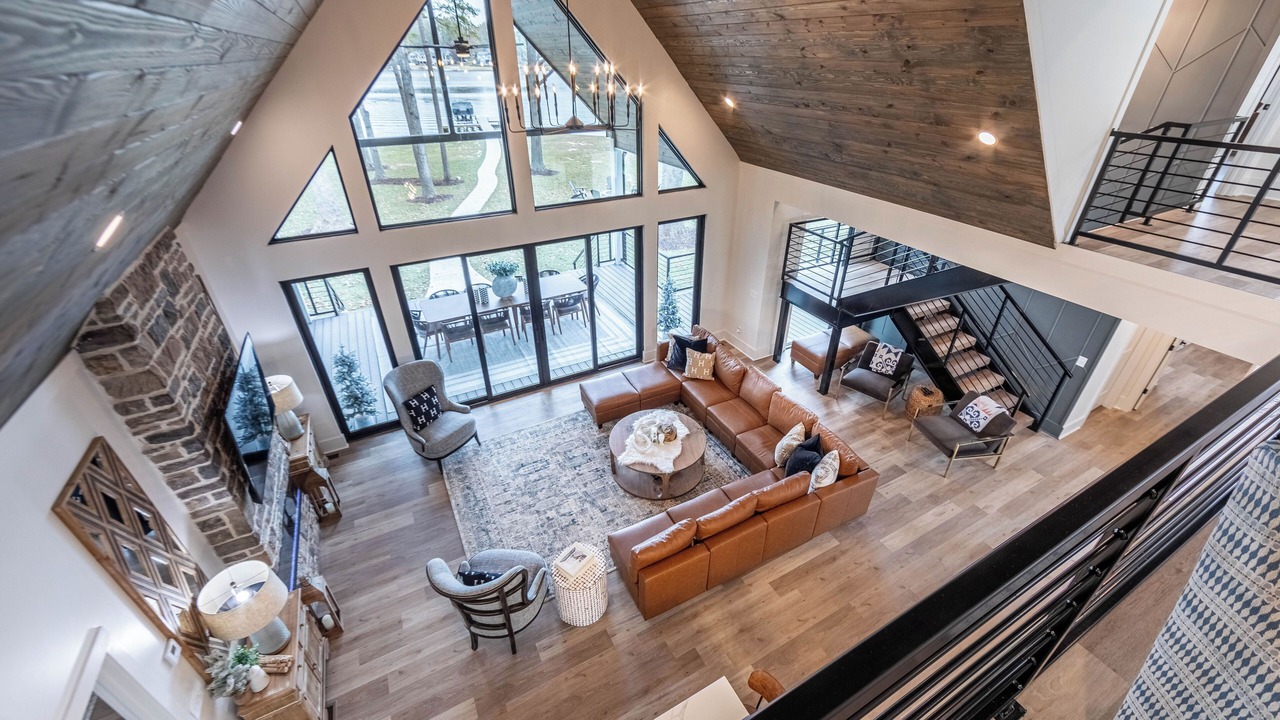 Photo of Livingroom in Lake Oconee