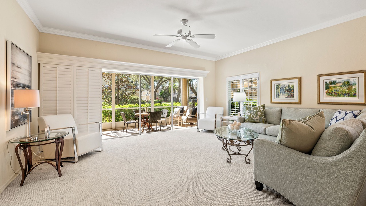 Photo of Livingroom in Kings Lake