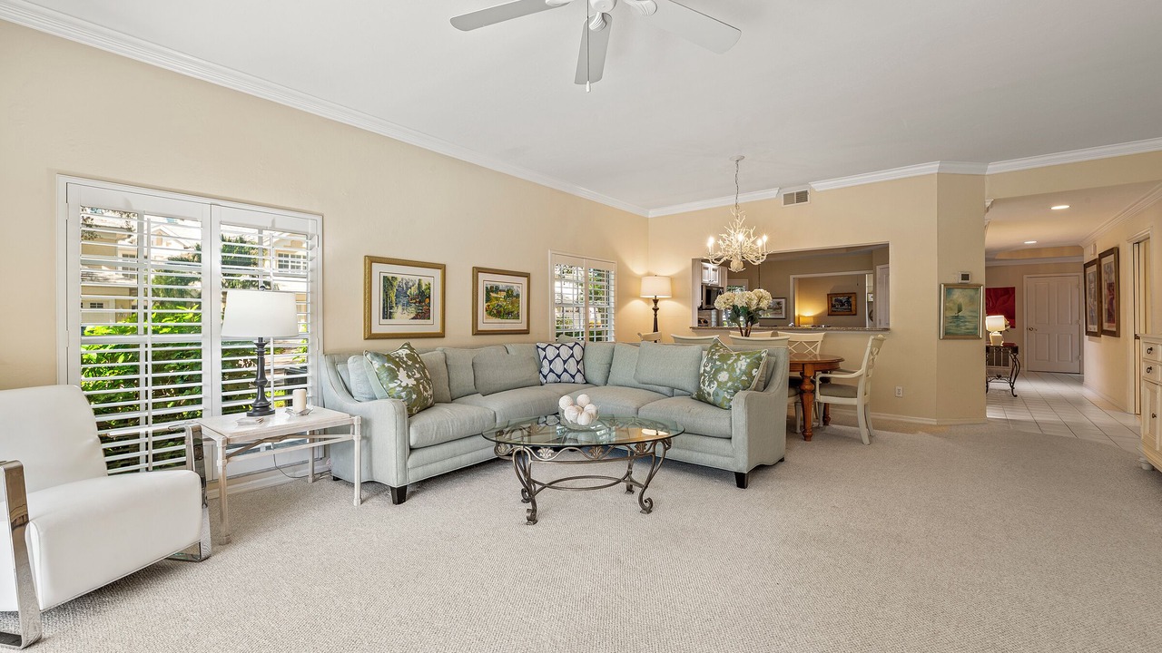 Photo of Livingroom in Kings Lake