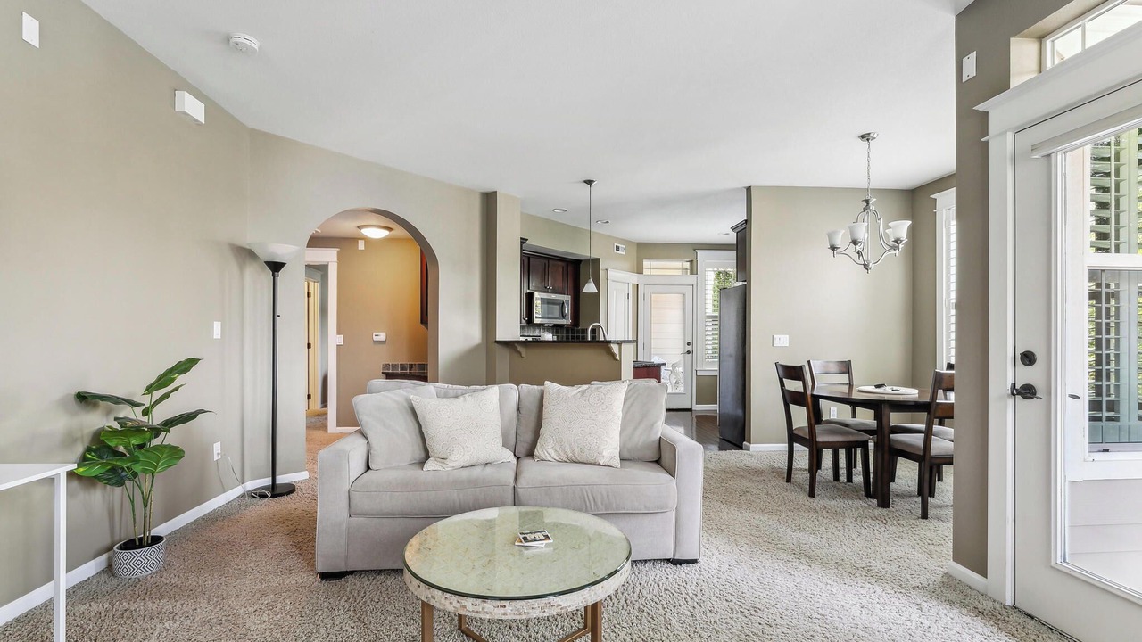 Photo of Livingroom in West Linn