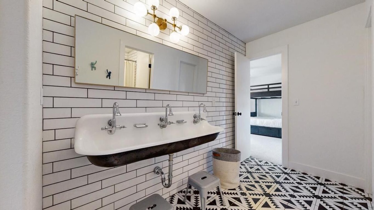 Photo of Bathroom in Genesee