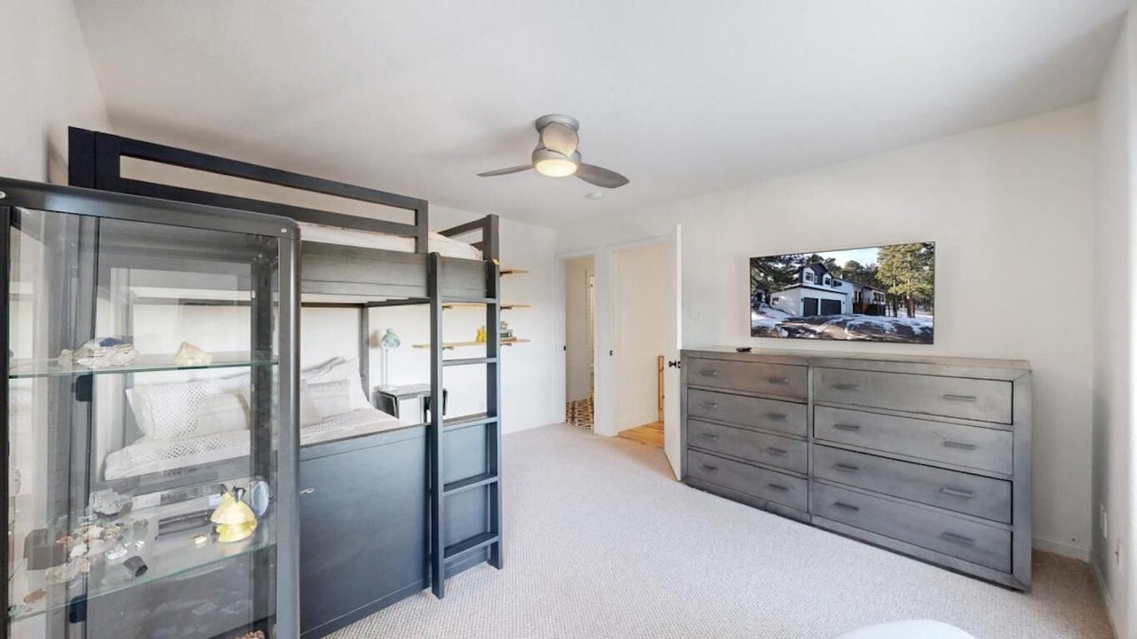 Photo of Bedroom in Genesee