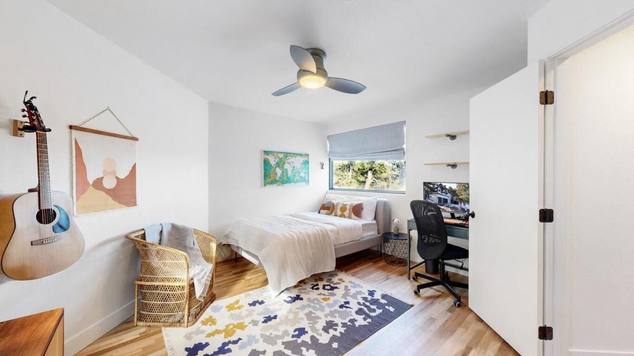 Photo of Bedroom in Genesee