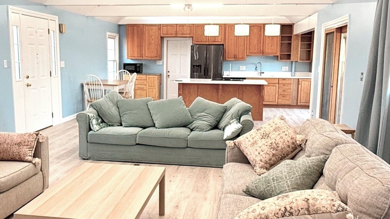 Photo of Livingroom in Oxon Hill