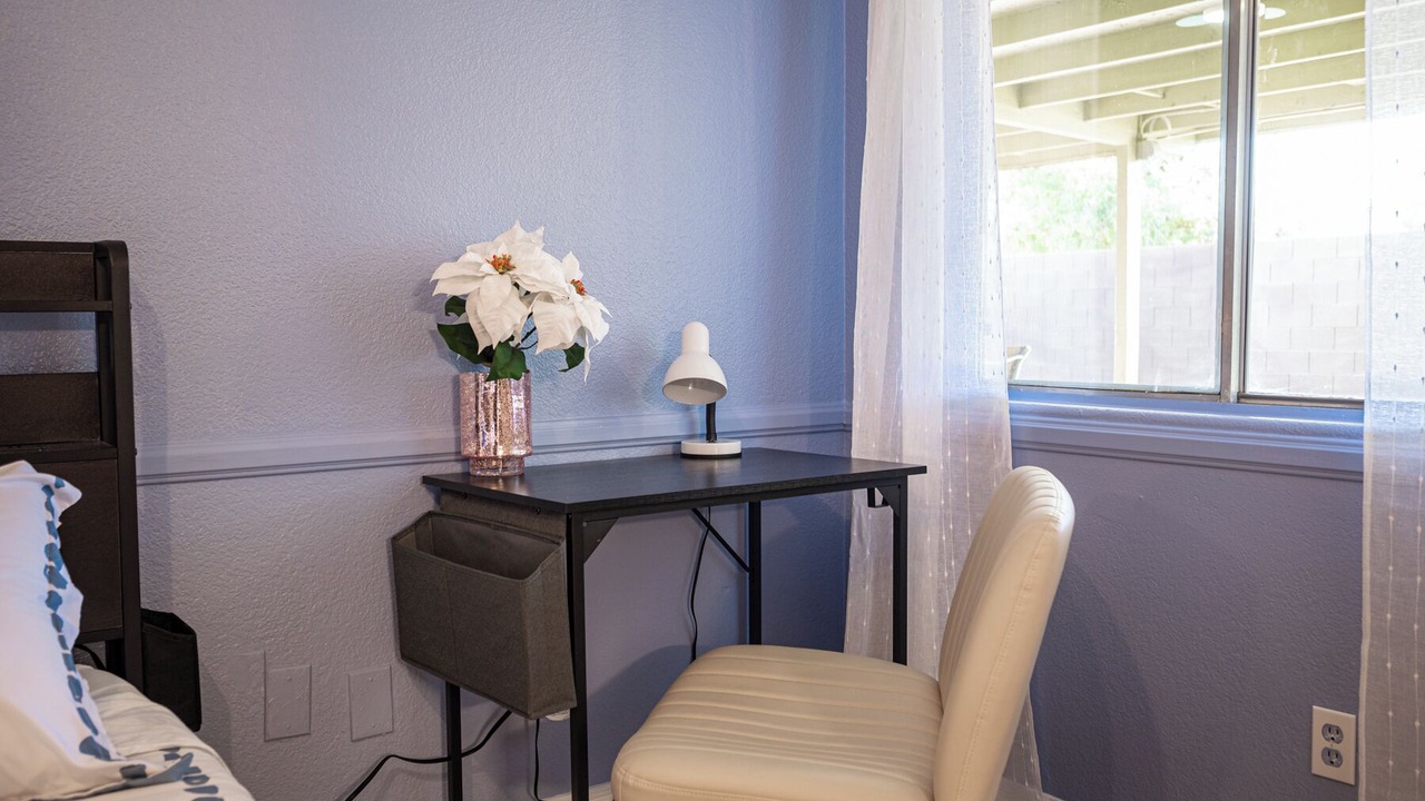 Photo of Bedroom in Townsite