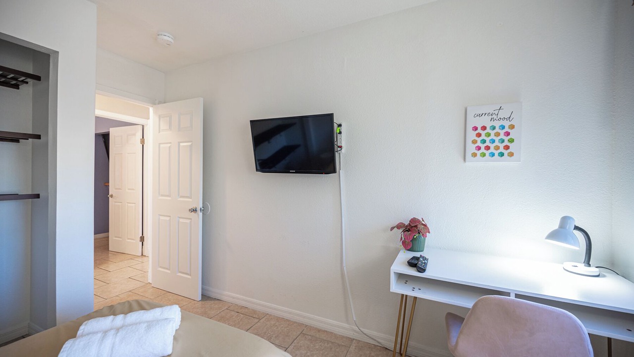 Photo of Bedroom in Townsite