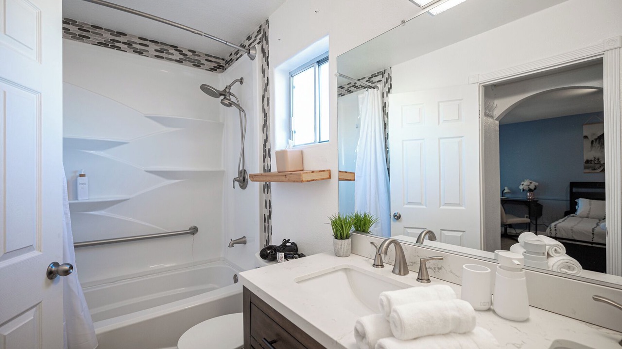Photo of Bathroom in Townsite