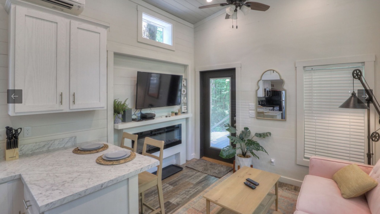Photo of Livingroom in Monteagle