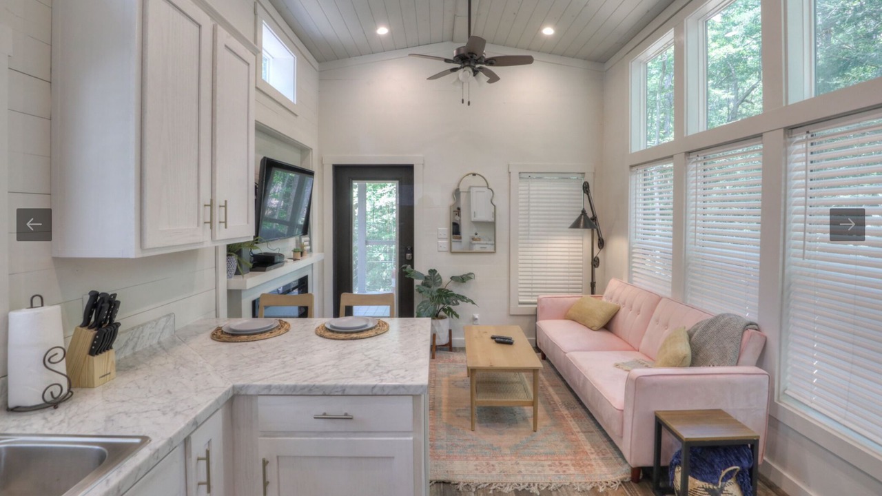Photo of Livingroom in Monteagle