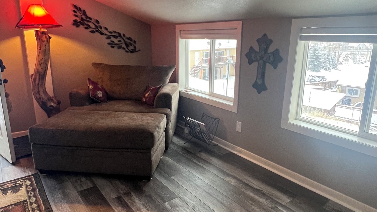 Photo of Livingroom in Idaho Springs