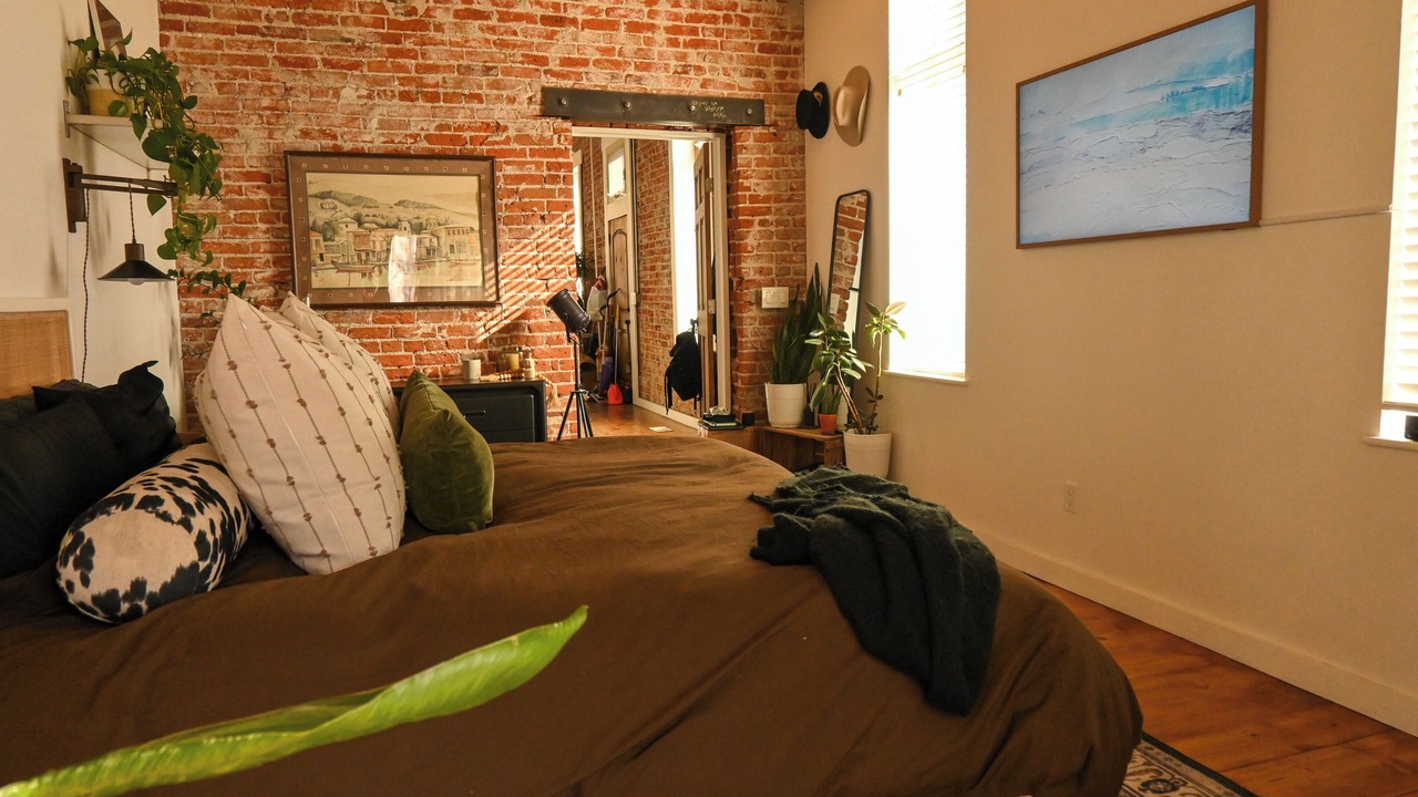 Photo of Bedroom in Lincoln Park