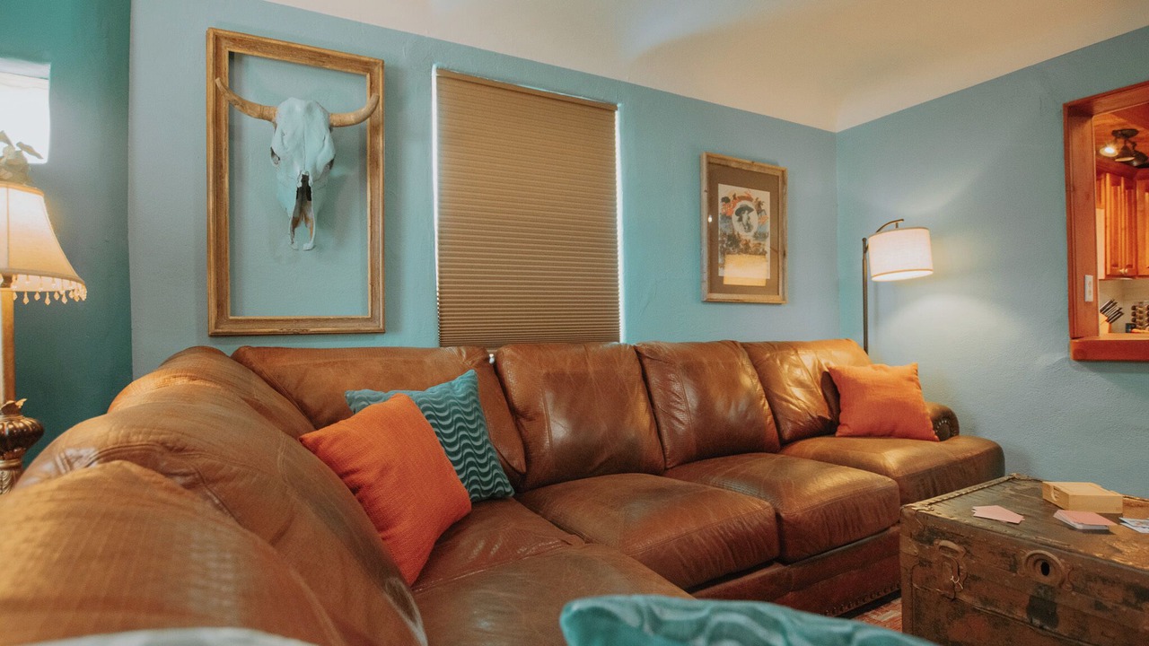 Photo of Livingroom in North Valley