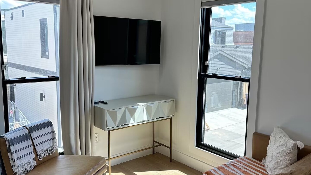 Photo of Livingroom in Curtis Park