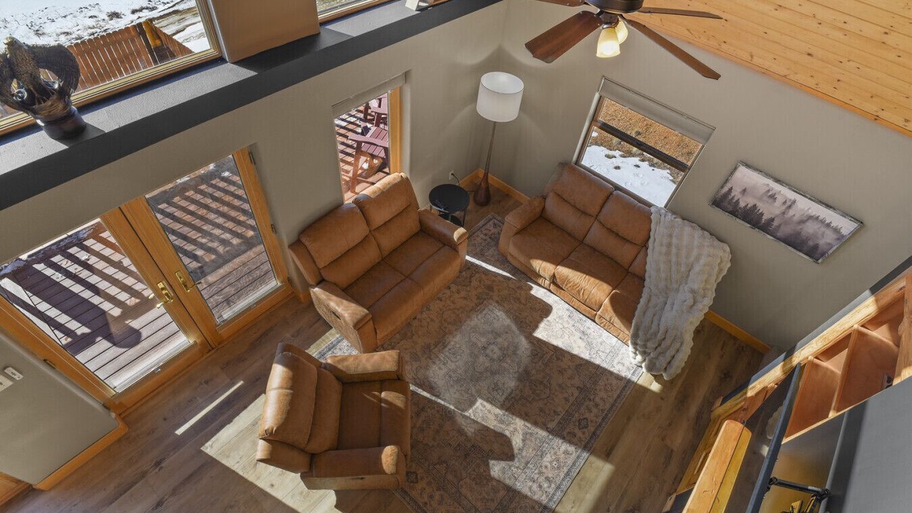Photo of Livingroom in Spring Valley