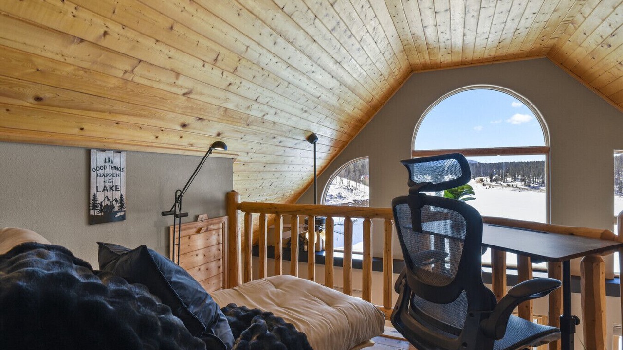 Photo of Bedroom in Spring Valley