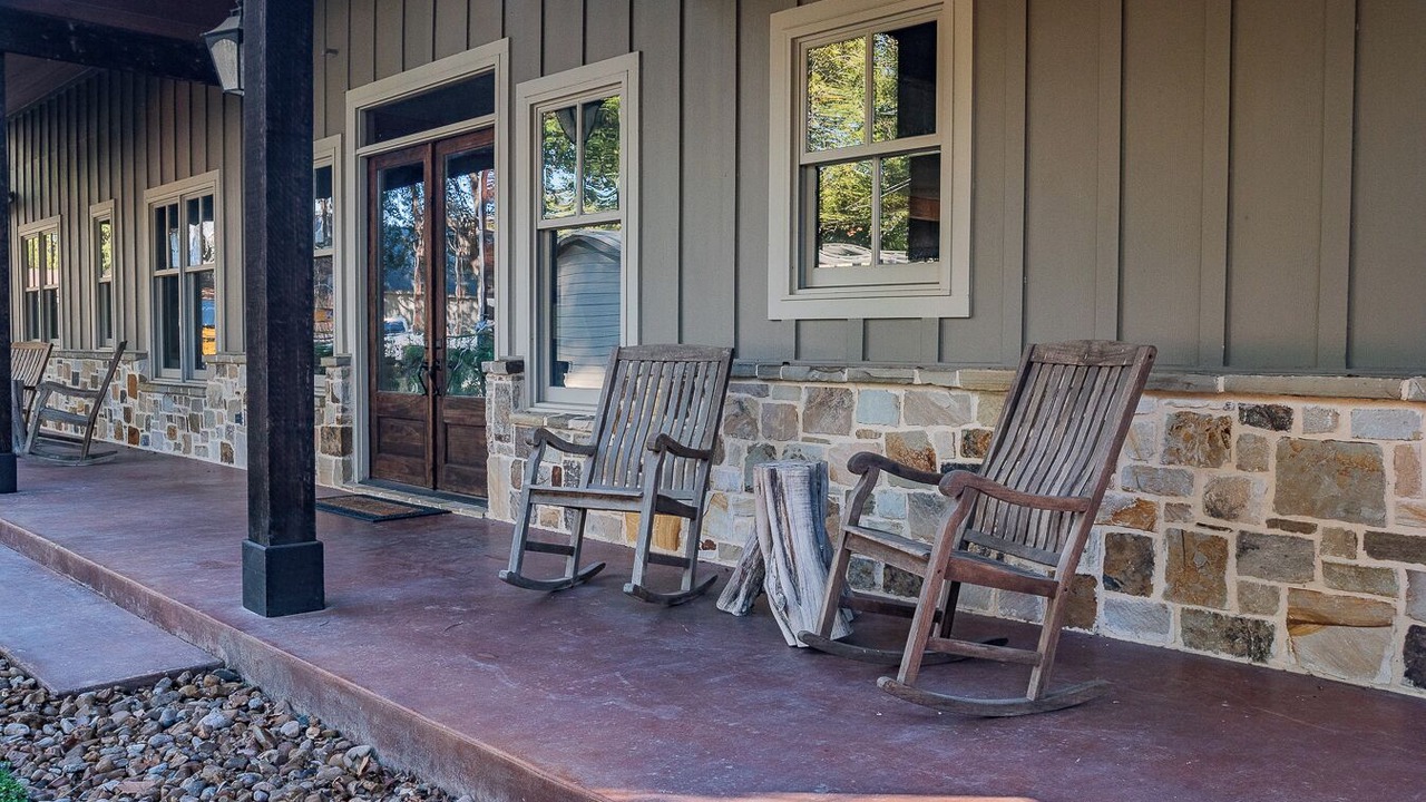 Photo of Patio Balcony in McQueeney