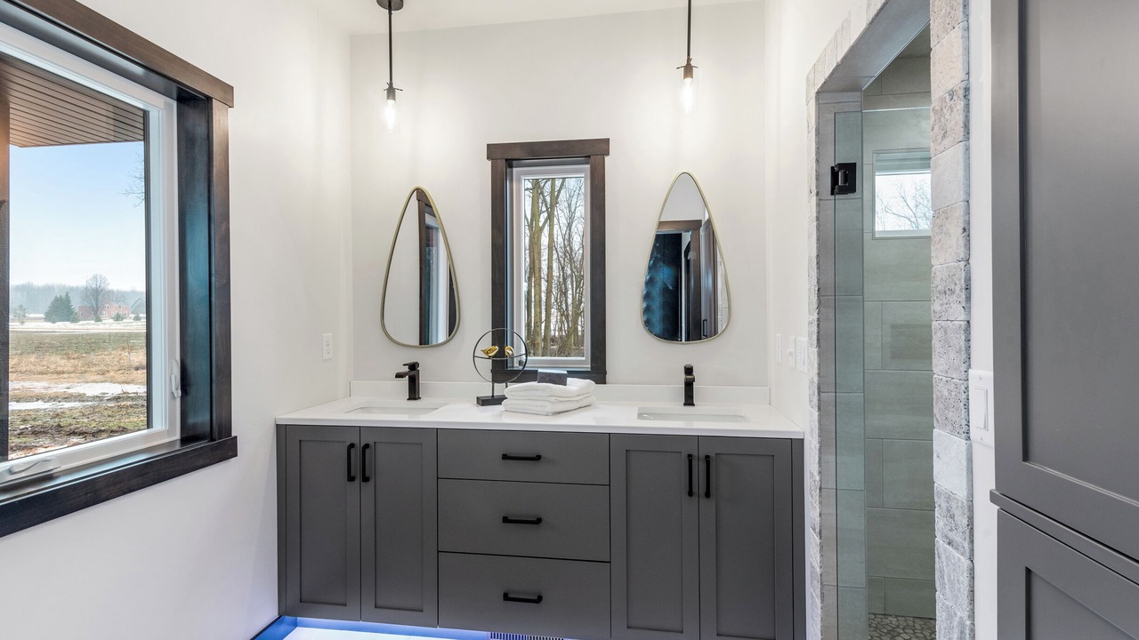 Photo of Bathroom in Little Suamico