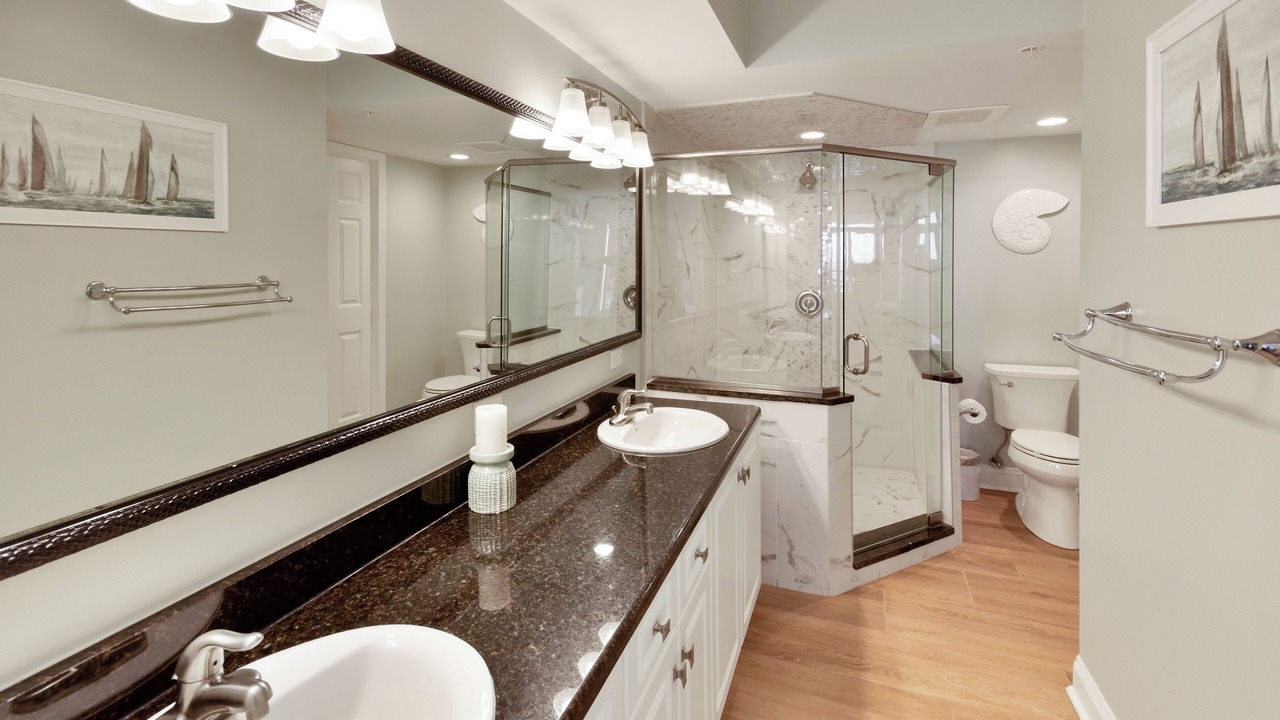 Photo of Bathroom in Golden Mile
