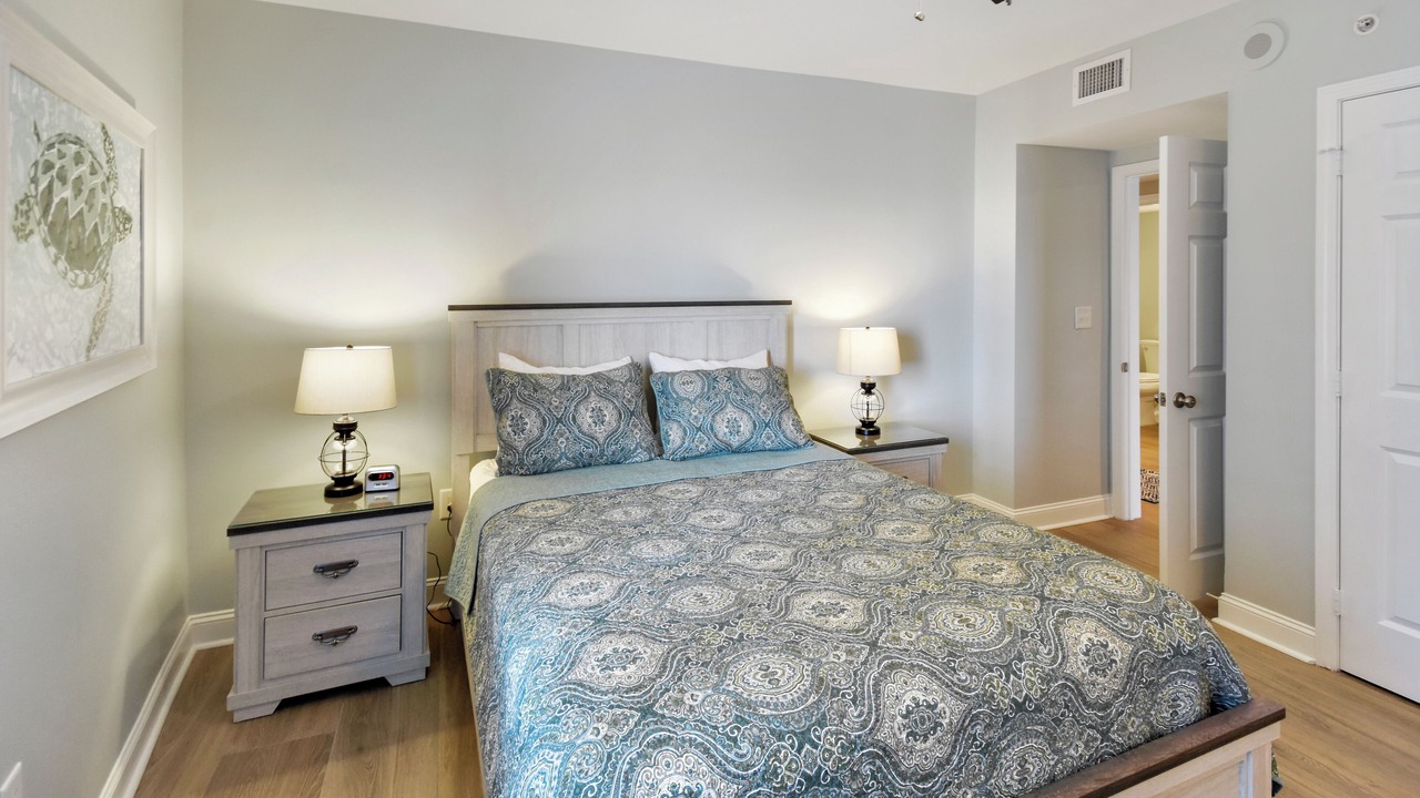 Photo of Bedroom in Golden Mile