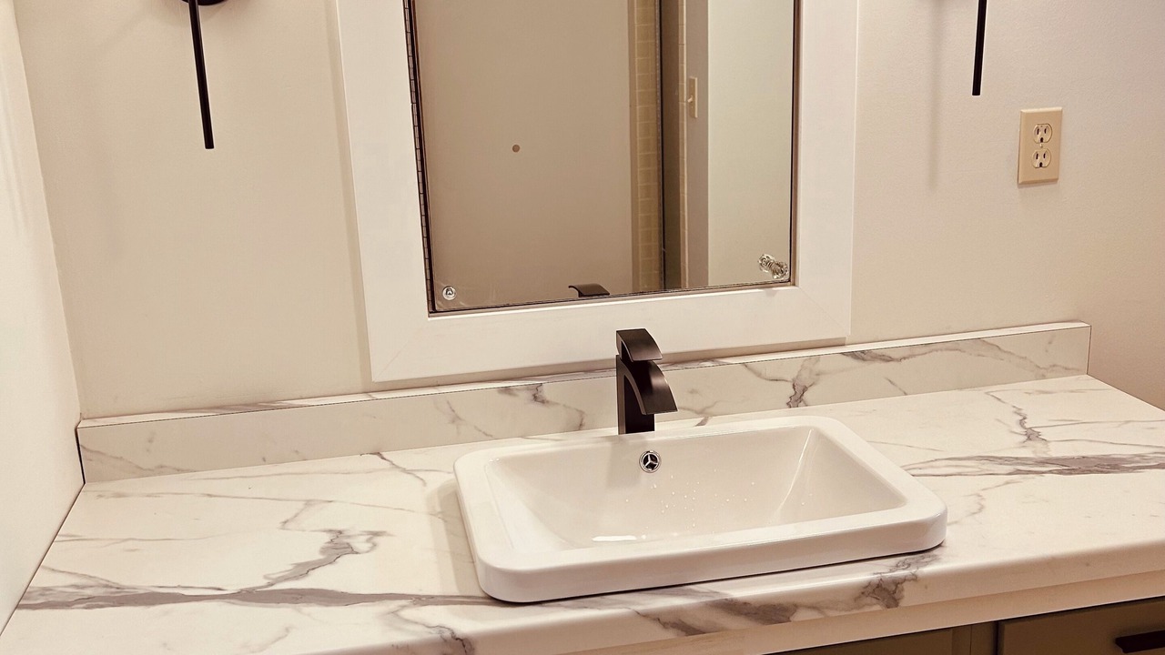 Photo of Bathroom in Black Wolf
