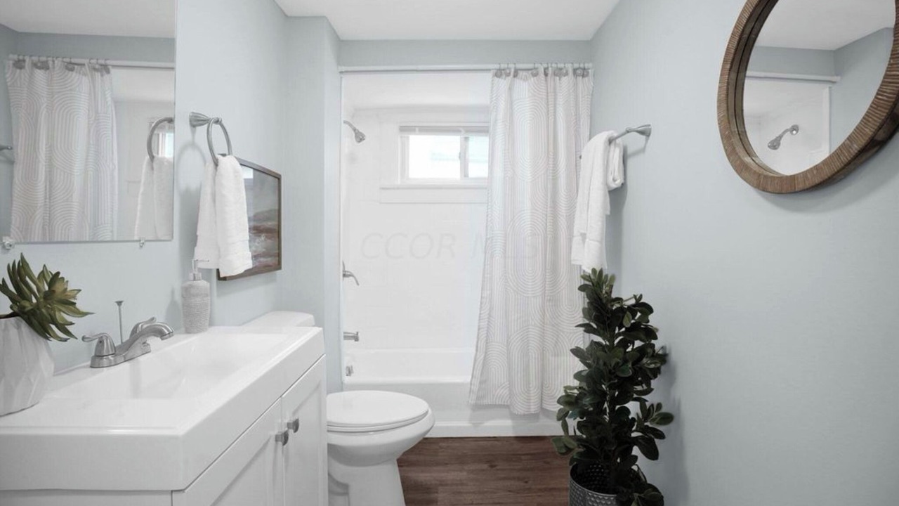 Photo of Bathroom in West Columbus