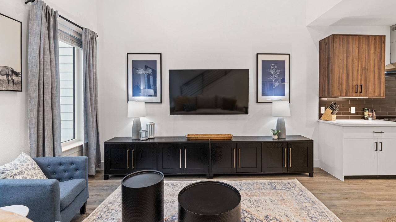 Photo of Bedroom in Coronado Hills