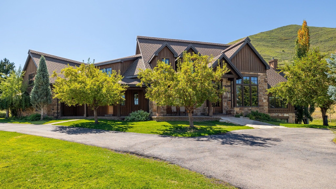 Photo of Outdoor in Daniel
