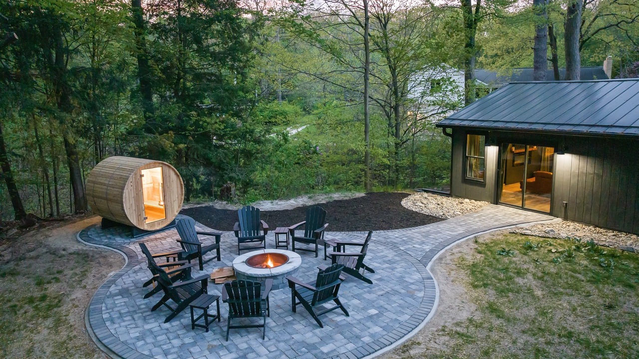 Photo of Patio Balcony in Covert