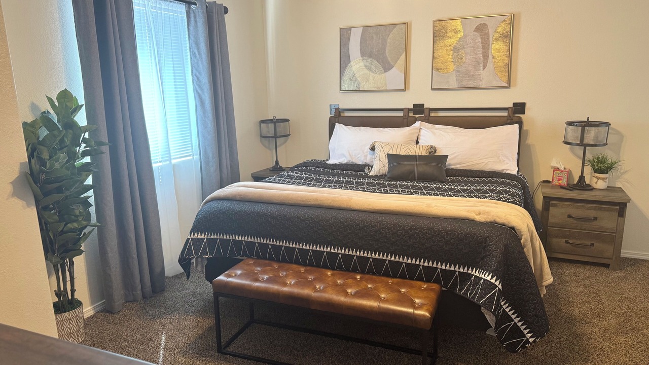 Photo of Bedroom in Westside