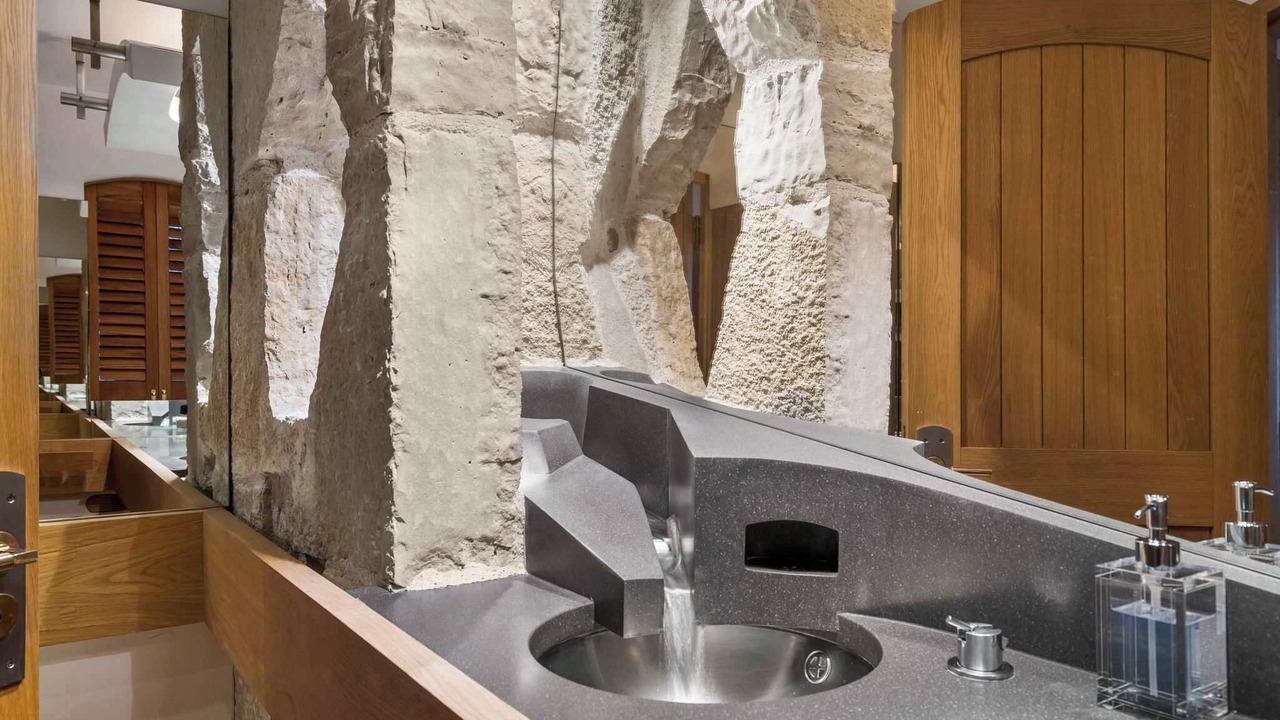 Photo of Bathroom in Williamsburg
