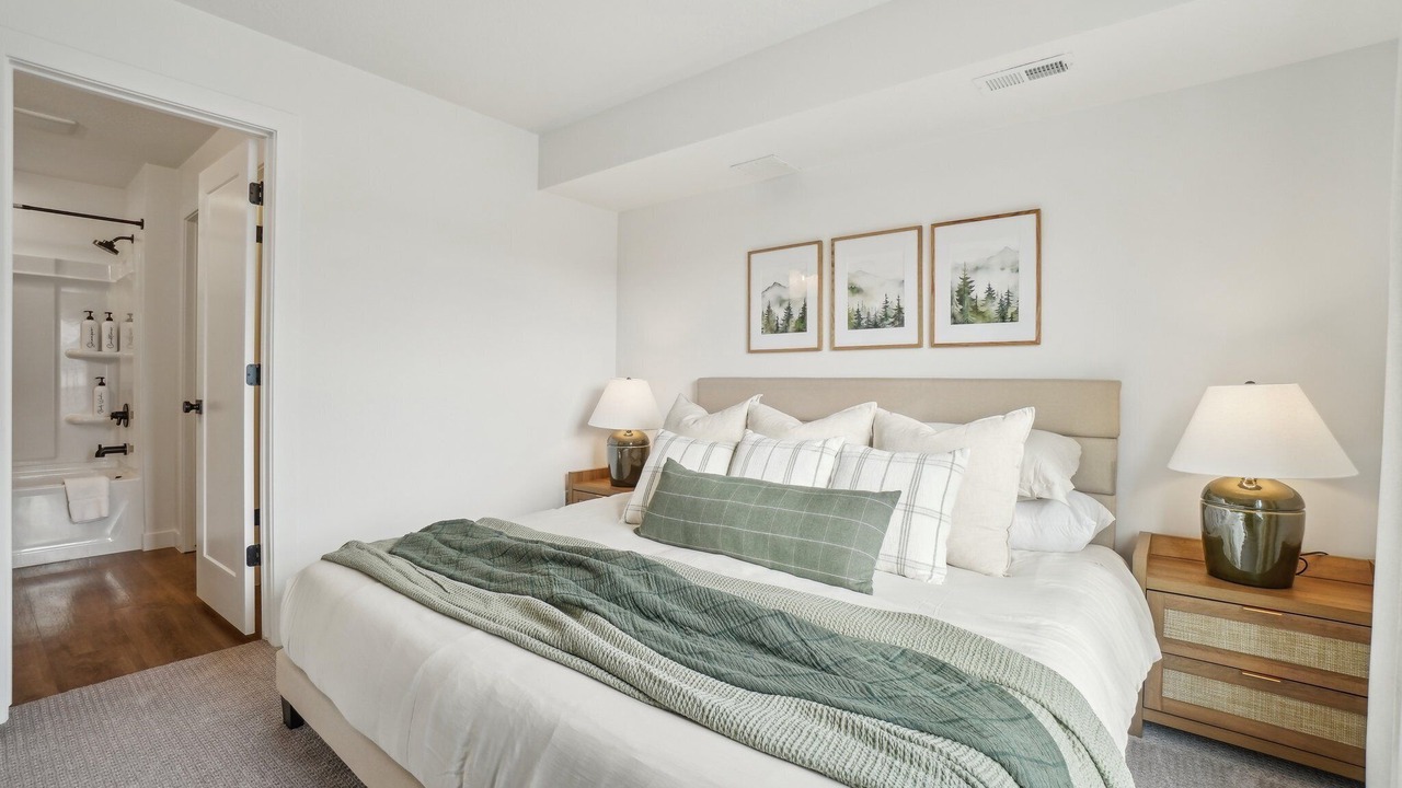 Photo of Bedroom in Mountain Green