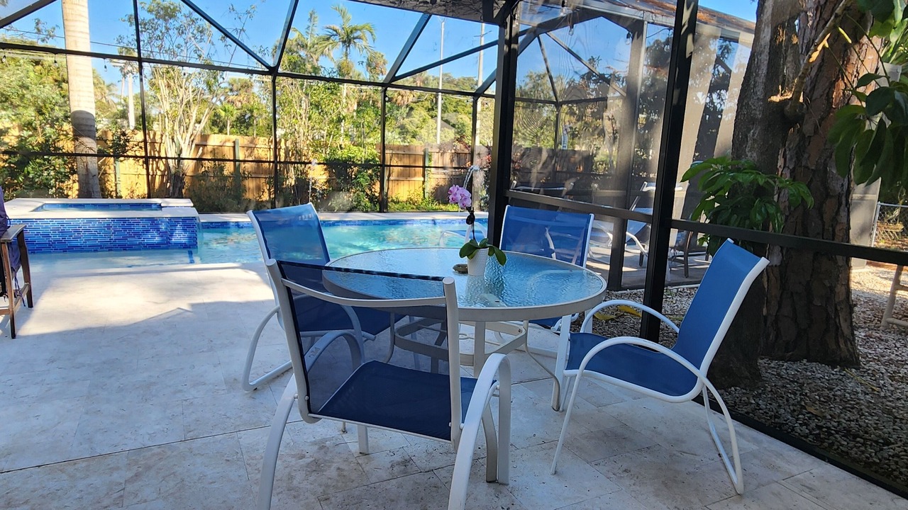 Photo of Outdoor in Central Naples