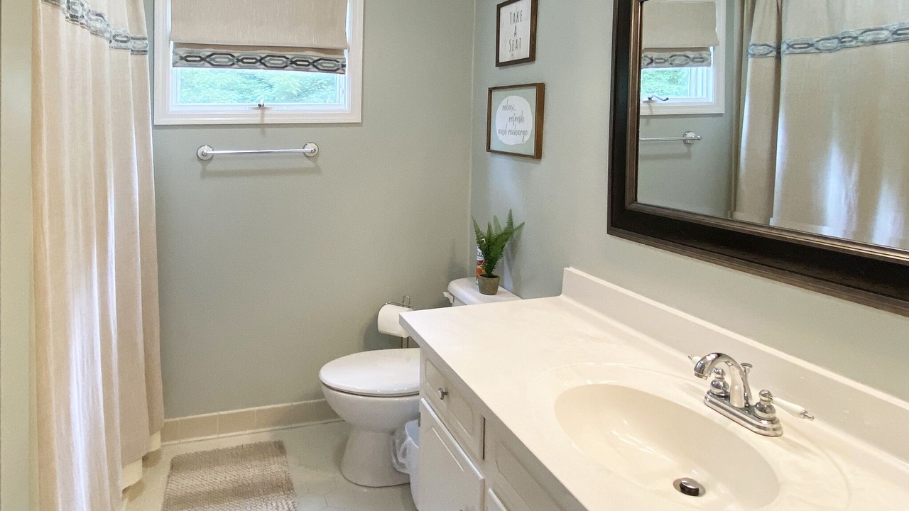 Photo of Bathroom in Eatonton