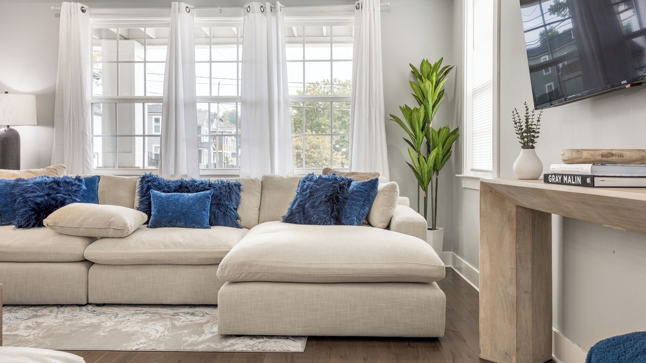 Photo of Livingroom in Northside