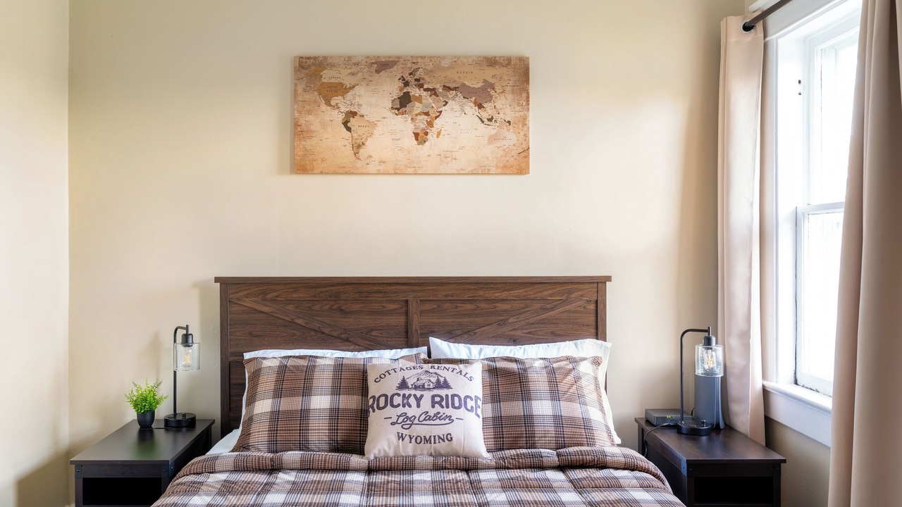 Photo of Bedroom in Knoxville