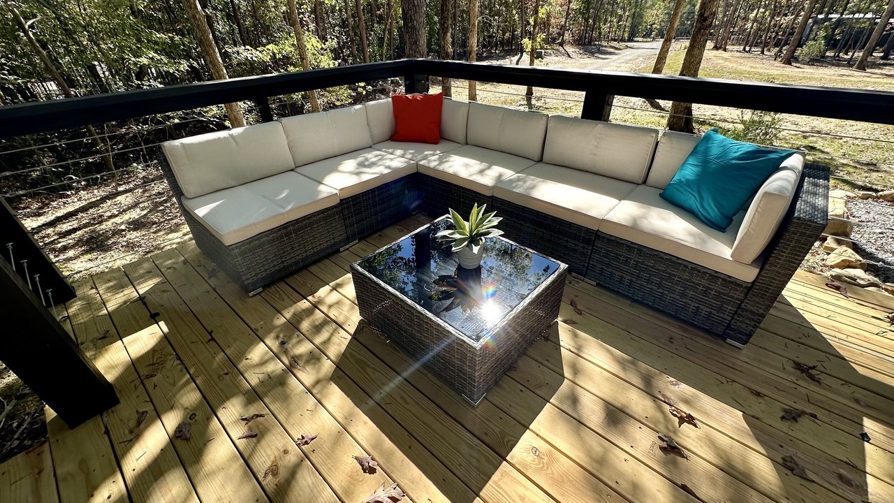 Photo of Patio Balcony in Clifftops