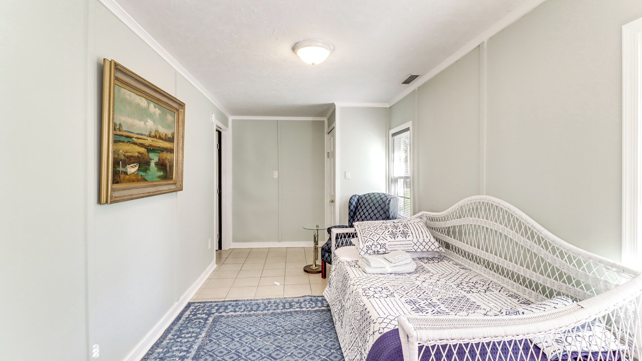 Photo of Bedroom in Rock Point